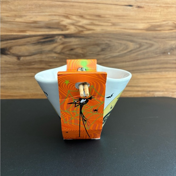 Disney Nightmare Before Christmas Ramen Bowl w/ Chopsticks - Picture 4 of 8